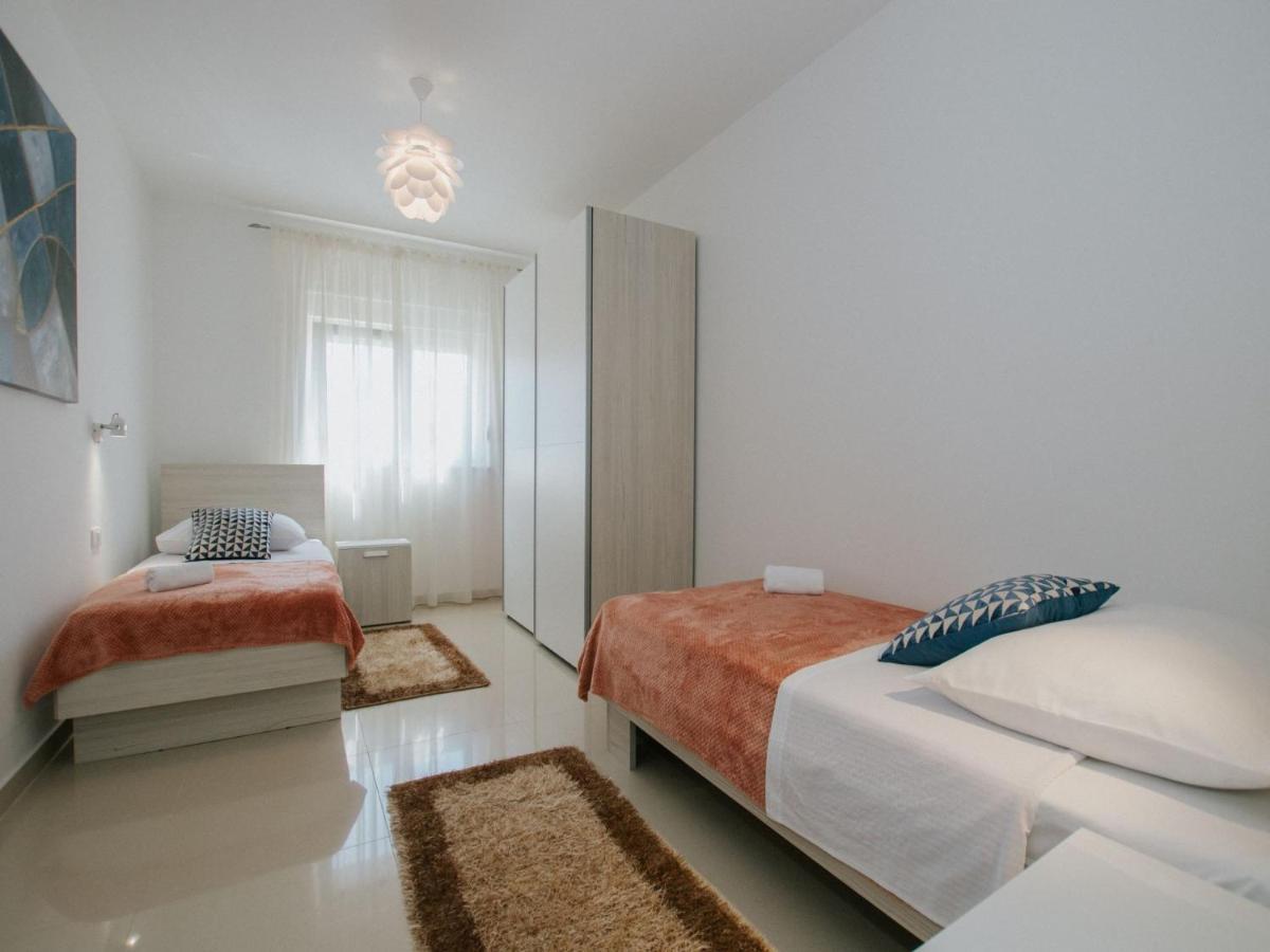 Luxury Apartment Di Трогир Экстерьер фото